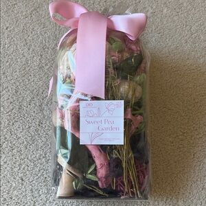 $5 below! Sweet Pea Pink Ribbon Potpourri Sachet with Pastel Accents